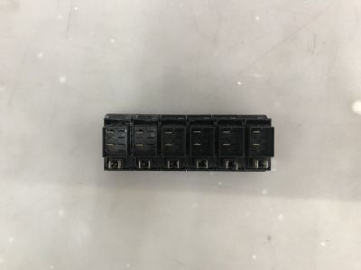 Bộ công tắc điều khiển taplo